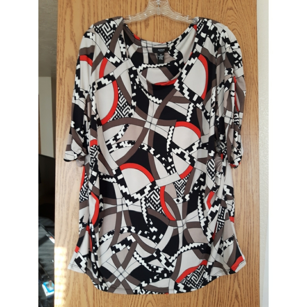 EUC | Alfani Woman Plus Sized Tunic Top